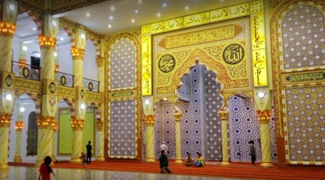 Masjid Roudhotul Muchlisin, Jadi Ikon Wisata Religi Kota Jember