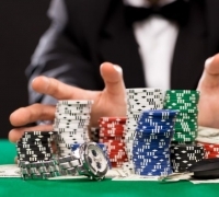 Rumah elite di Depok jadi arena judi kelas kakap, 6 orang dibekuk