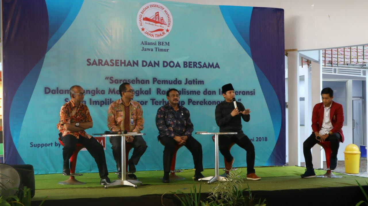 Sarasehan Dan Doa Bersama Aliansi BEM Se-Jawa Timur