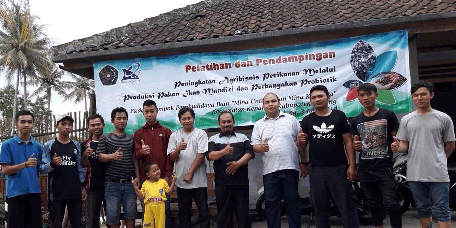 Upaya Peningkatan Produksi Ikan Dan Pakan Ikan Mandiri Berbasis Potensi Lokal