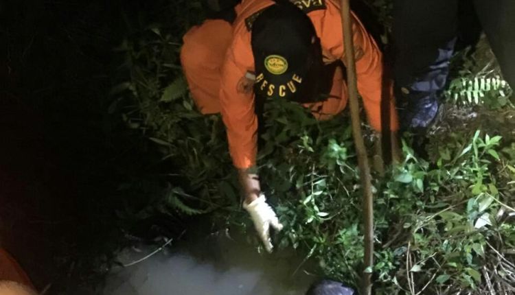 Pria Lansia Ditemukan Ngapung Disebuah Sumur Tua