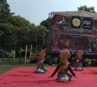 Manajemen Festival Membentuk Calon Pengusaha Muda	 