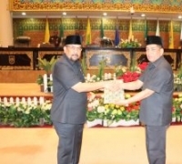DPRD dan Pemprov Riau gelar rapat  lanjutan  tentang penyampaian pandangan RPJMD periode 2019-2024