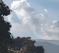 Gunung Tangkuban Parahu Erupsi, Pengunjung Dievakuasi