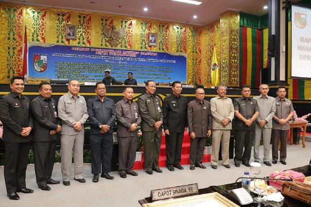 Akhirnya, Ranperda Izin Membuka Tanah Diketuk Palu