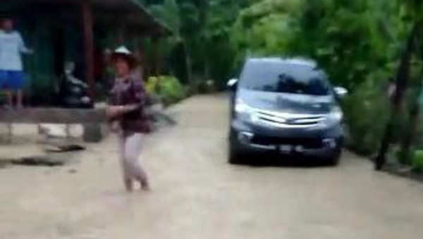 Belasan Rumah di Bojonegoro Dilanda Banjir Bandang Usai Hujan Deras