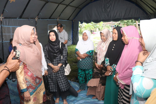 Keuntungan Penjualan Produk Kerajinan Dekranasda Siak Disumbangkan untuk Korban Kebakaran