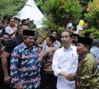 Masyarakat Teluk Lanus Terima SK Pemanfaatan Hutan Desa Seluas 3.580 Hektar dari Presiden