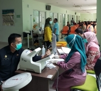 Pastikan Dirinya Sehat, Sekwan DPRD Pekanbaru Cek Kesehatan di RSUD Madani