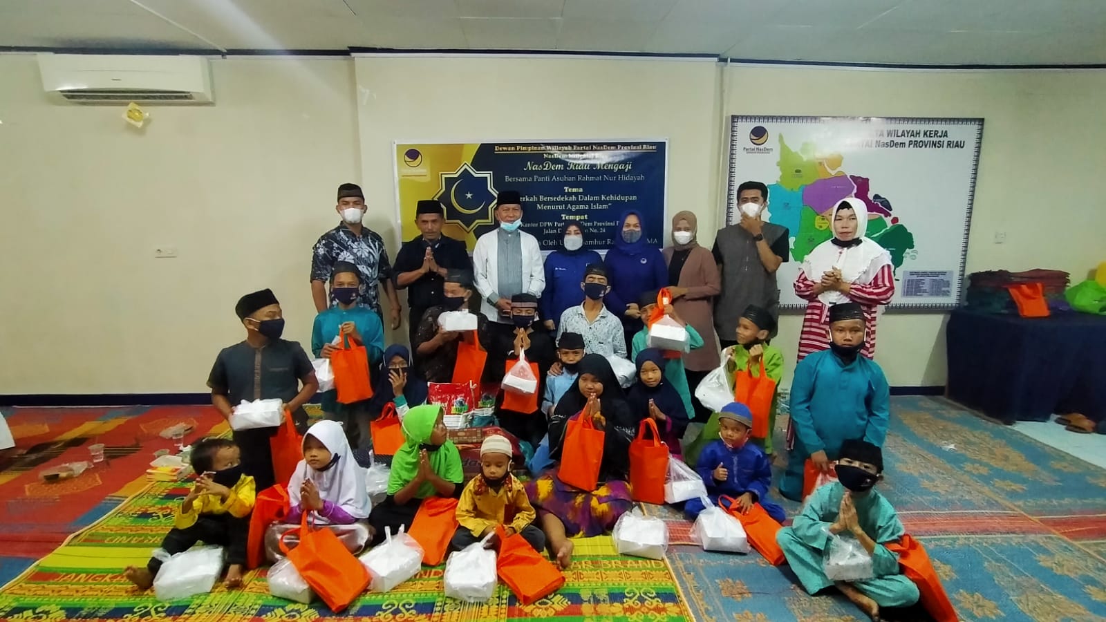 NasDem Riau Mengaji, Berikan Bantuan Untuk Panti Asuhan