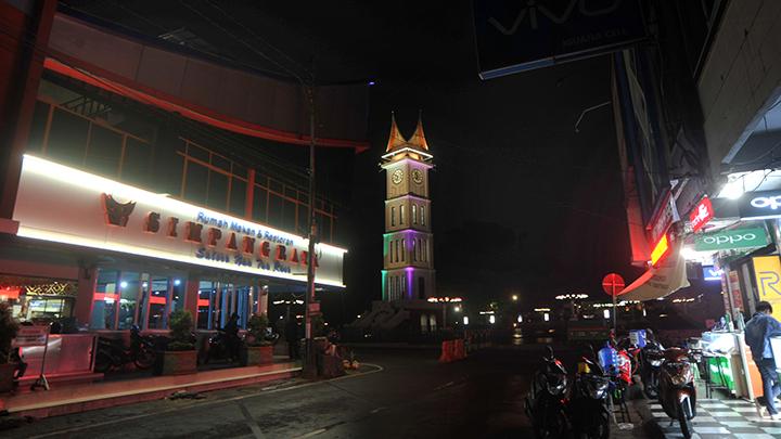Disetujui Anggota DPR Ini, Akankah Sumbar Berganti Jadi Daerah Istimewa Minangkabau? ANTARA FOTO/Iggoy el Fitra via Tempo.co