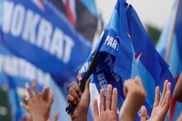 Demokrat Pekanbaru Banjir Papan Karangan Bunga Usai KLB Moeldoko Ditolak Ilustrasi Partai Demokrat (Fajar.co.id)