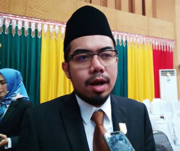 Ginda Burnama : Vaksin tidak bisa menjamin semua warga terbebas Corona, Terapkan Prokes yang Utama