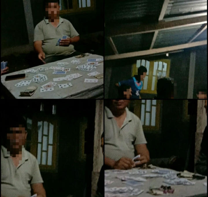 Terekam Video, Sejumlah Pemuda dan Eks Pejabat Desa Sedang Asyik Berjudi di Nias Dok. Istimewa
