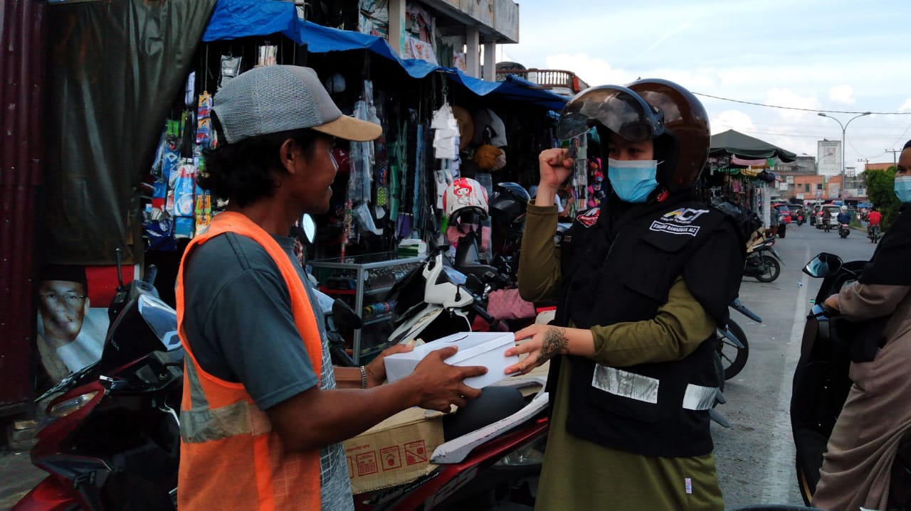 Operasi Makan Gratis ACT Telah Terdistribusi, Masyarakat Duri Ucapkan Terima Kasih