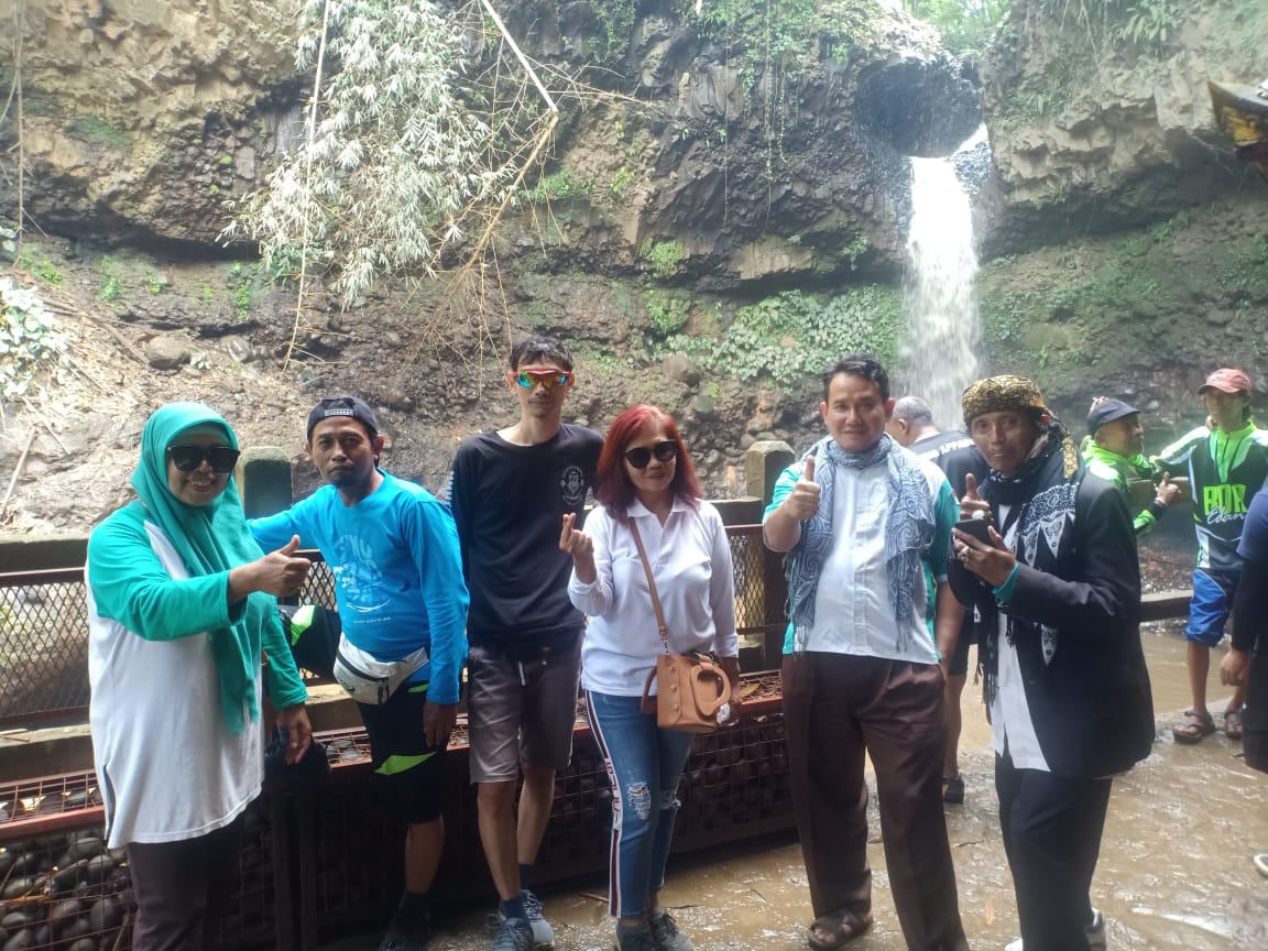 Prawita GENPPARI, Curug Dago Kombinasi Keindahan Alam dan Situs Sejarah di Kota Bandung