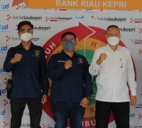 Barisan Muda Riau dan Bank Riau Kepri Gelar Vaksinasi Massal