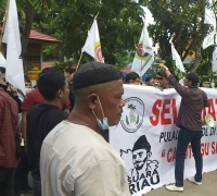 Sempat Bentrok di Depan Kantor BPN Riau, FMPPM Desak Pencabutan HGU PT. TUM di Segerakan