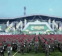 Meriahnya Budaya Nusantara Ditampilkan dalam Karnaval Satu Abad NU