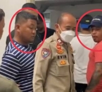 Debt Collector Baju Belang Putih Biru Yang Hardik Polisi Ditangkap