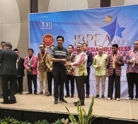 Perumda Tuah Sekata Raih Tiga Penghargaan BUMD Award 2023, Dirut T. Efrisyah Putra Sebut Itu Bagian Dari Proses Akselerasi dan Inovasi