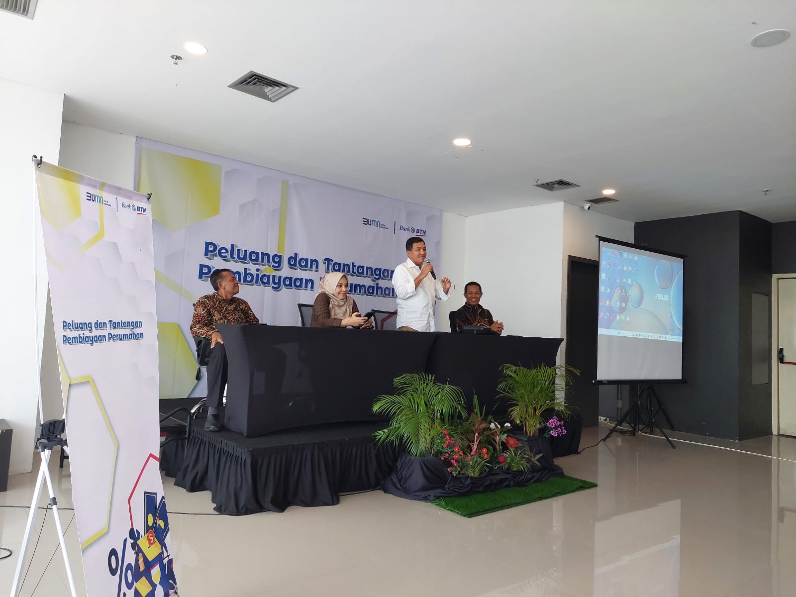 Peran aktif PT Bank Tabungan Negara (Persero) Tbk (BTN) dalam menjalan fungsinya sebagai bank yang fokus pada pembiayaan rumah rakyat diapresiasi Komisi VI DPR RI