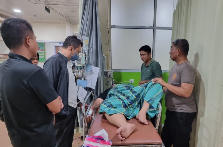 Peduli Kepada Anggota Yang Sakit, Kapolres Kampar Jenguk Personil Yang Dirawat di Rumah Sakit