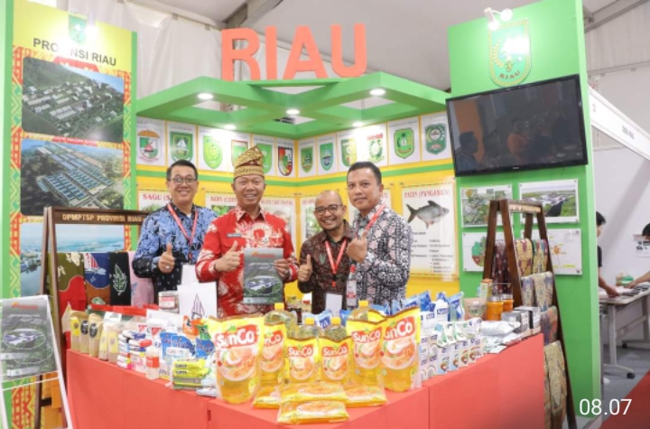 Sekdako Pekanbaru Indra Pomi Menghadiri Expo dan Forum 2023 Indonesia maju di Taman Mini