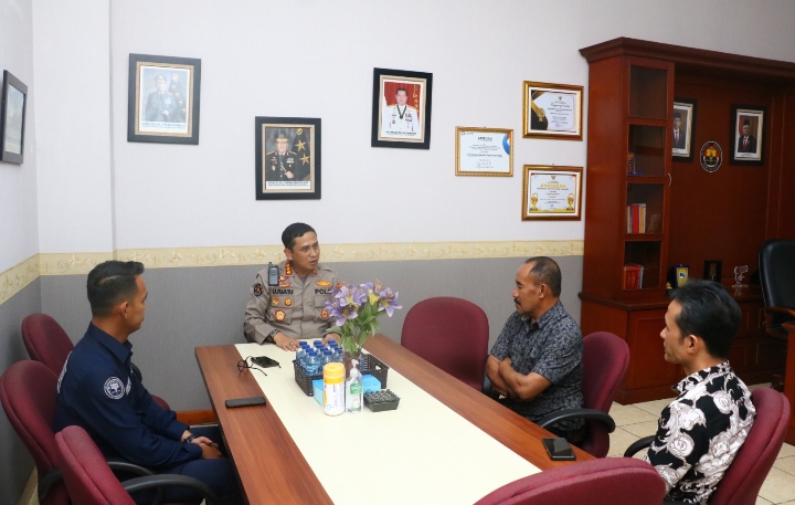 Pererat Kemitraan, Kabid Humas Polda Kepri Terima Kunjungan Silaturahmi dengan Kepala Lembaga Penyiaran Publik TVRI