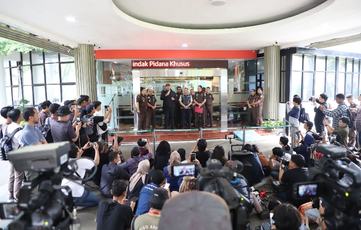 Pusaran Korupsi BTS, Tim Penyidik Jaksa Agung Lakukan PemeriksaanTerhadap Saksi ABNA
