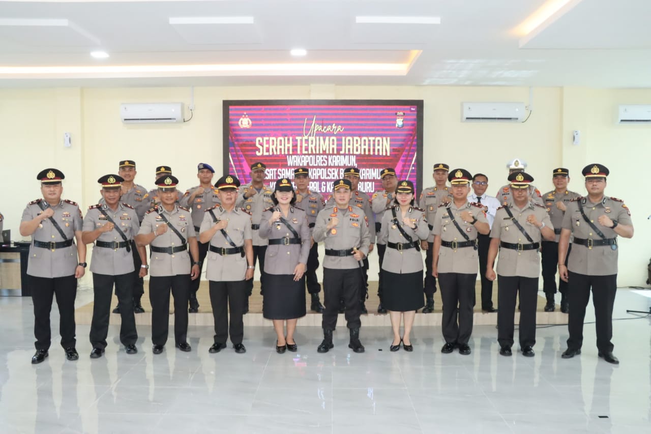 Kapolres Karimun Pimpin Upacara Sertijab Sejumlah Pejabat Polres Karimun