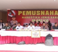 Kapolresta Barelang Bersama Instansi Terkait Musnahkan Narkotika Jenis Sabu Seberat 19,693 KG