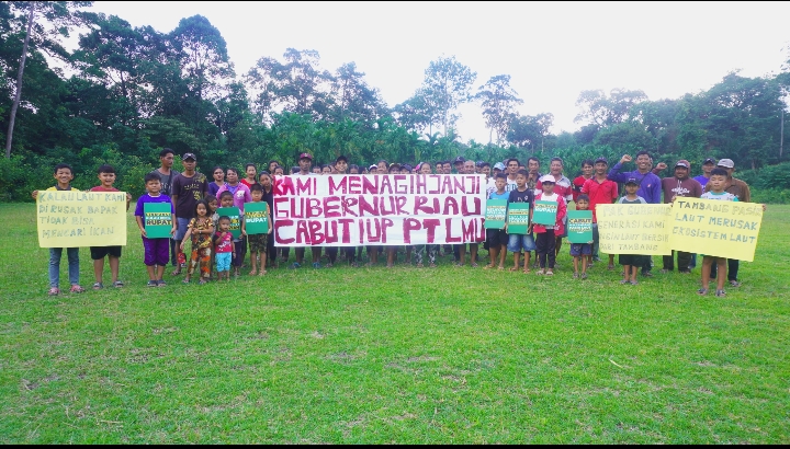 IUP Tambang Pasir Laut PT Logomas Utama Dicabut, Nelayan Pulau Rupat Serukan Pencabutan Industri Ekstraktif di Pesisir dan Laut Indonesia