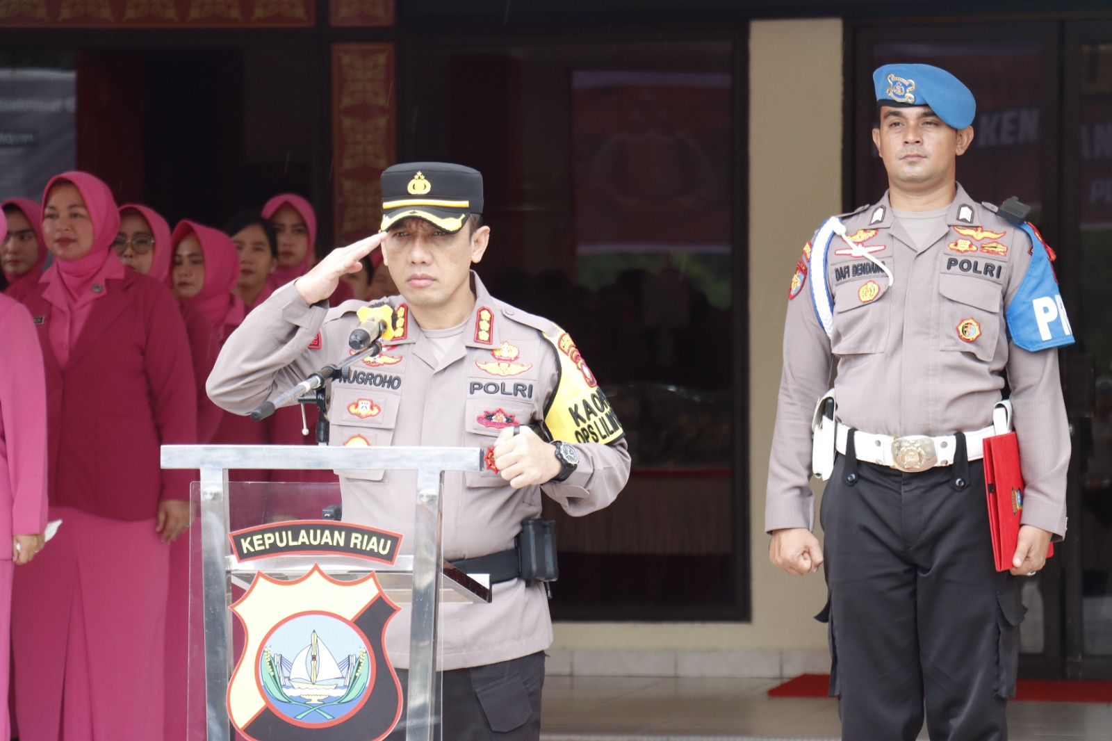 Kapolresta Barelang Pimpin Upacara Korp Raport Kenaikan Pangkat 66 Personel Polresta Barelang Periode 1 Januari 2024