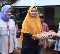 Peninjauan Sekaligus Pemberian Bantuan Kepada Korban Banjir Bersama Pj Ketua TP PKK Kabupaten Kampar