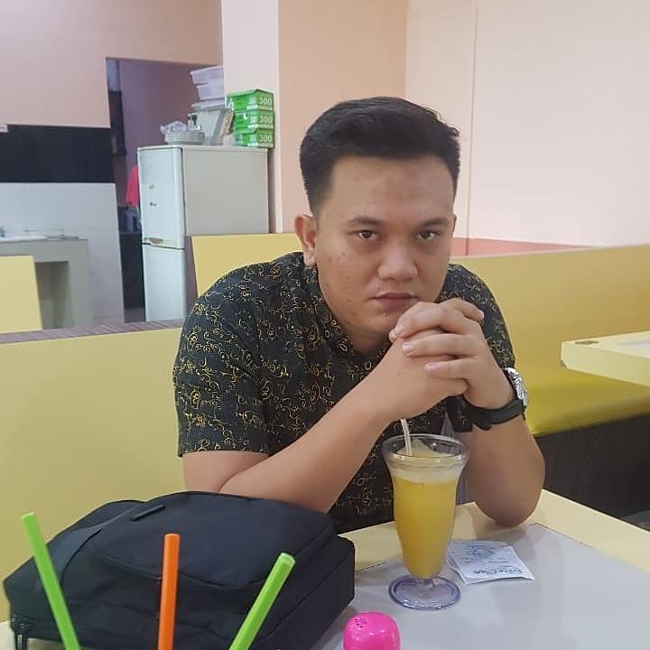 Menjelang Pemilu 2024, BMR Harap Masyarakat Jangan Terprovokasi Isu Yang Beredar Barisan Muda Riau (BMR) mengajak masyarakat di daerah agar dapat menciptakan suasana pemilihan umum tahun 2024 yang damai dan lancar.