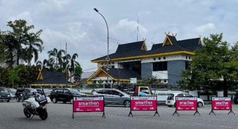 Penutupan jalan Gadah Maja Pekanbaru.