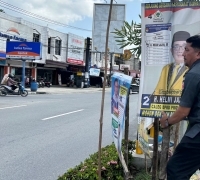 Bawaslu Kampar Mulai Tertibkan Alat Peraga Kampanye