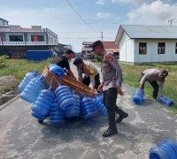 Ciptakan Pemilu Damai 2024, Polsek Kuala Kampar Tanggap Bantu Masyarakat