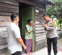 Curhat Kamtibmas dan Tali Asih, Kapolres Karimun Sambangi Masyarakat Kecamatan Meral