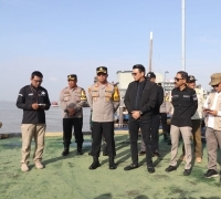 Polres Karimun Kawal Pendistribusian Kotak Suara