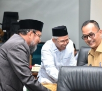 Ketua DPRD Kampar Pimpin Rapat Paripurna Terkait Laporan Pansus