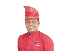 Cetak Sejarah, Zukri Misran Bawa PDIP Juara Pemilu 2024 di Riau
