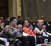 Ketua DPRD Pekanbaru Sabarudi Hadiri Bakti Kesehatan Akabri 1991 Polda Riau