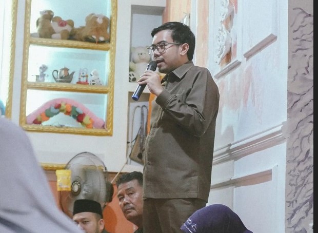 Wakil Ketua DPRD Kota Pekanbaru Ginda Burnama Silaturahmi Dengan Warga Rumbai Timur