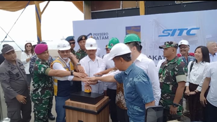 Launching Persero Batam, Maiden Voyage MV Sitc Hakata Voy 2407 N Direct Call Batam China Pelabuhan Batu Ampar