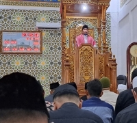 Sholat EID Mubarak di Masjid Al-Muttaqin, Bupati Zukri Minta Masyarakat Untuk Membantu Fakir Miskin dan Anak Yatim
