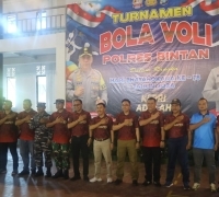 Peringati Hari Bhayangkara Ke-78, Polres Bintan Laksanakan Turnamen Bola Voli