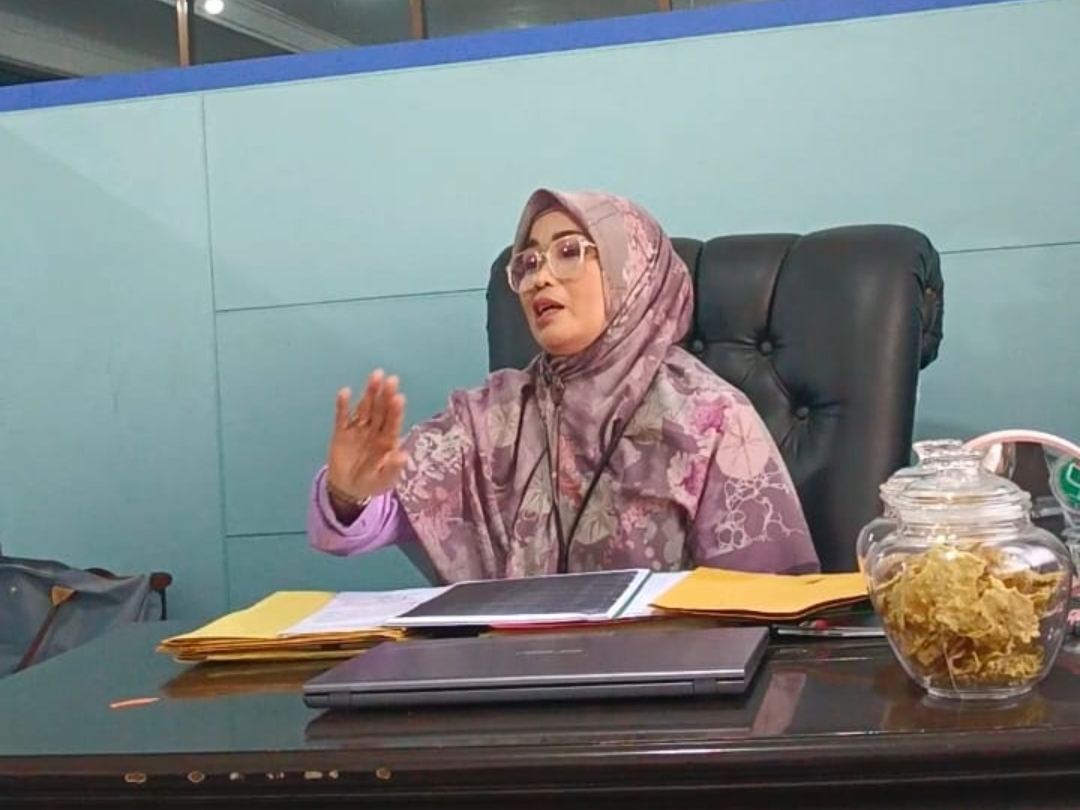 Penunjukkan Langsung Hasil Bongkaran Material Rehabilitasi Gedung Dinas DKP Provinsi Riau Tanpa Lelang, Plh Dinas DKP Provinsi Riau Fajriani : Sudah Sesuai Prosedur