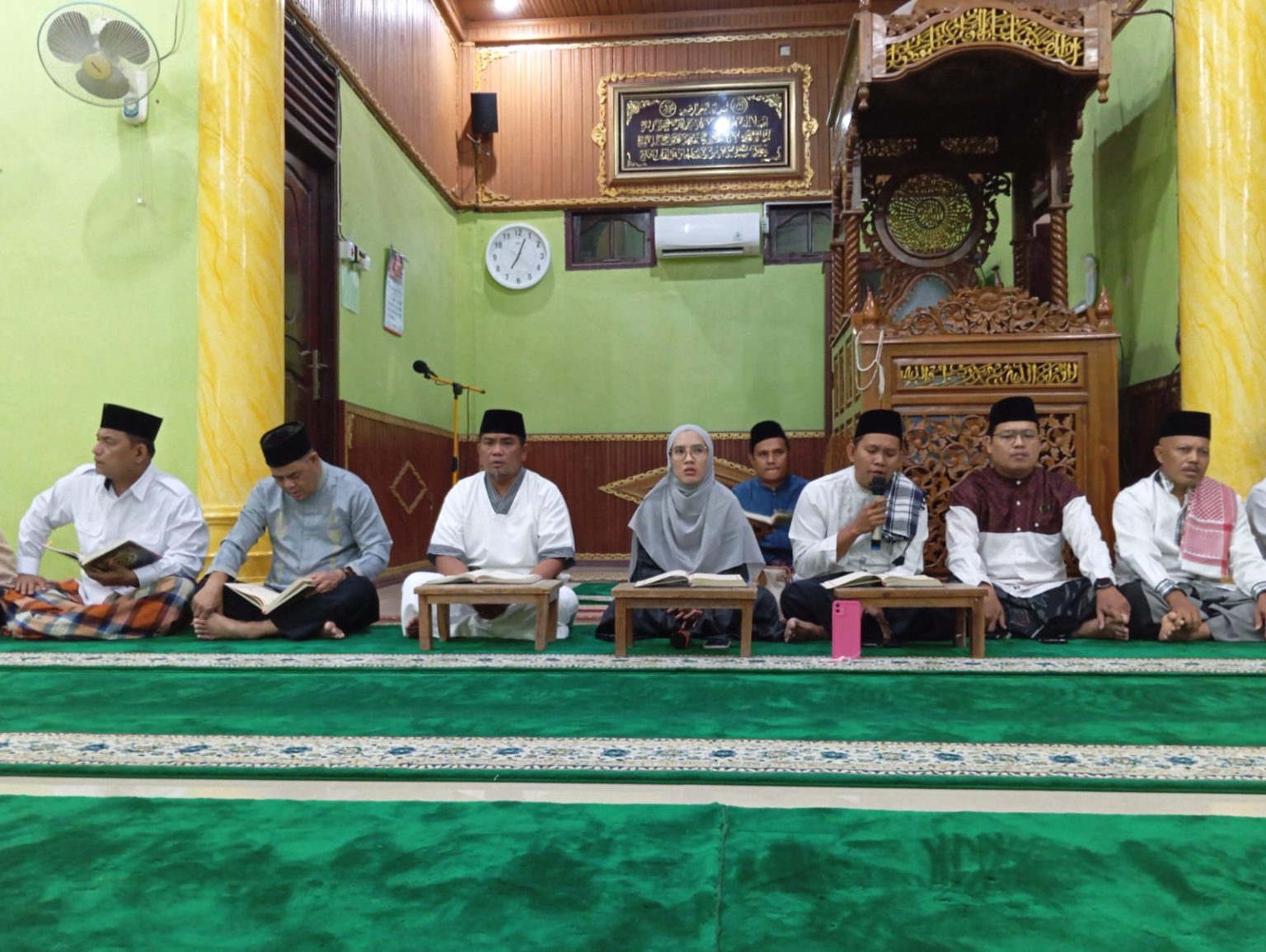Melalui Kegiatan Magrib Mengaji, Bupati Zukri Minta Camat Dan Lurah Sampaikan Program Pemkab Pelalawan